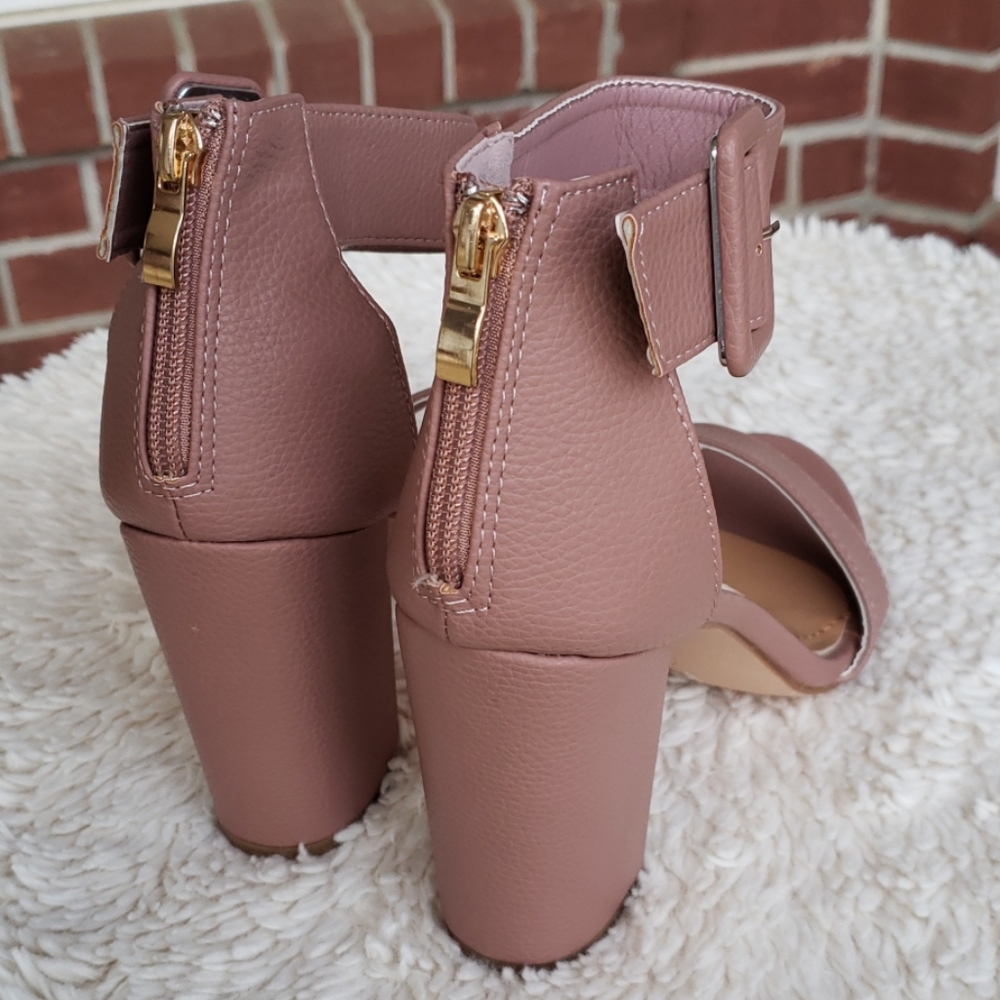 Blush Ankle Strap Block High Heel Sandal - Picture 6 of 11